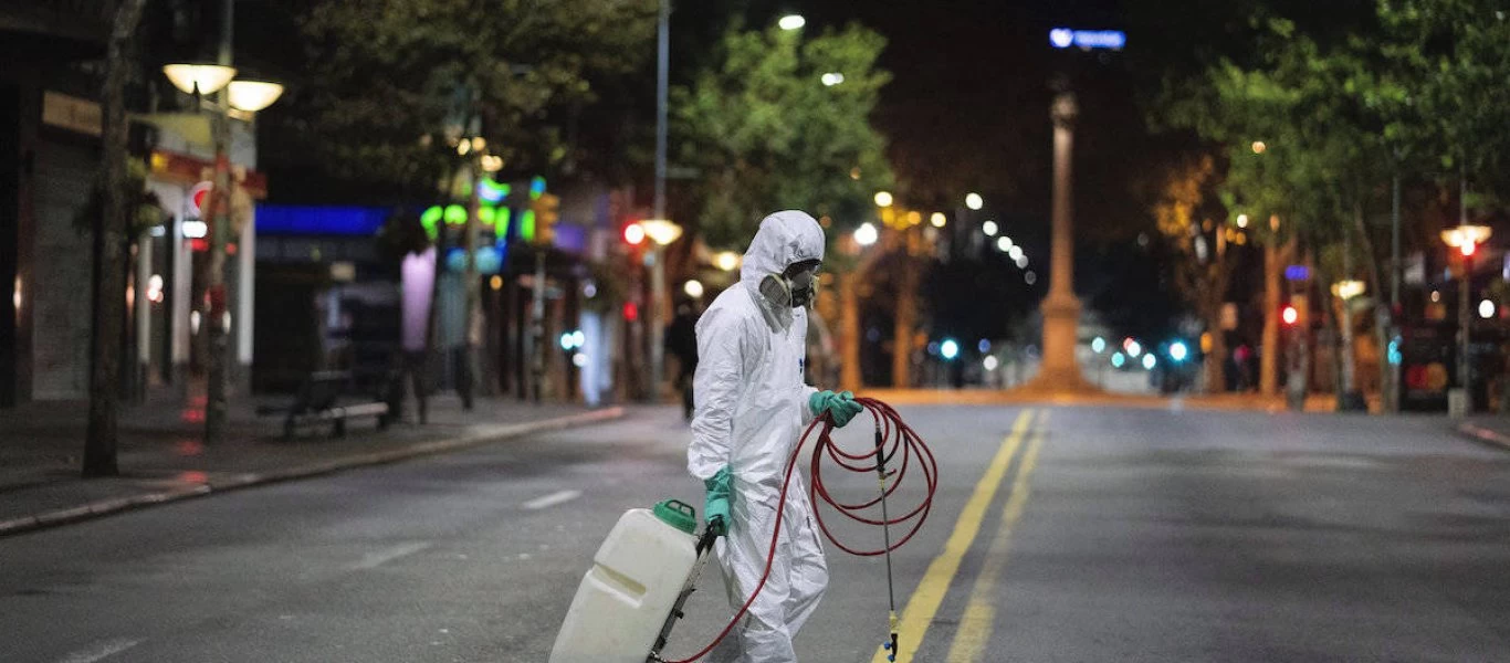 Αέναη πανδημία «βλέπουν» Πανεπιστήμιο Βοστόνης και Τ.Χόπκινς: «Ετοιμαστείτε για περισσότερα ελληνικά γράμματα»